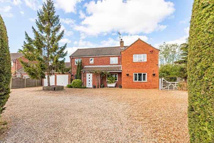 4 Bedroom Detached House For Sale In Four Bedroom Family Home In Setchey, PE33