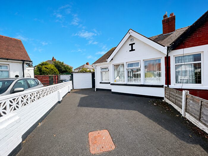 2 Bedroom Bungalow For Sale In Leith Avenue, Cleveleys, FY5