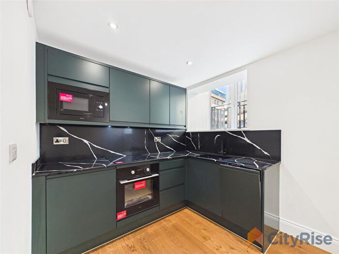 1 Bedroom Flat To Rent In Cathedral View, East Parade, Sheffield, S1