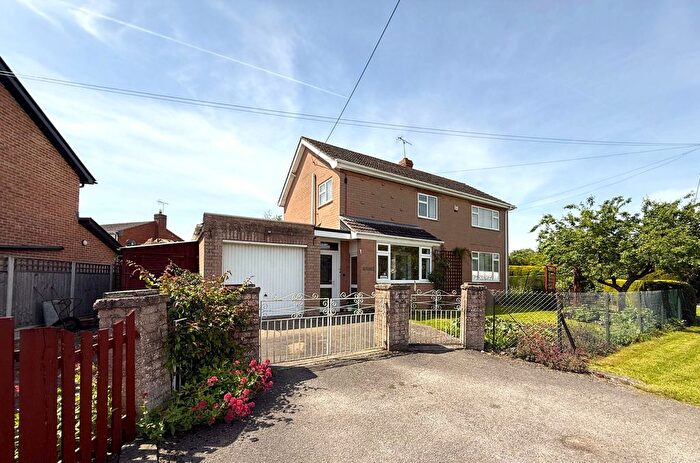 3 Bedroom Detached House For Sale In Grove Crescent, Upton-Upon-Severn, Worcestershire, WR8