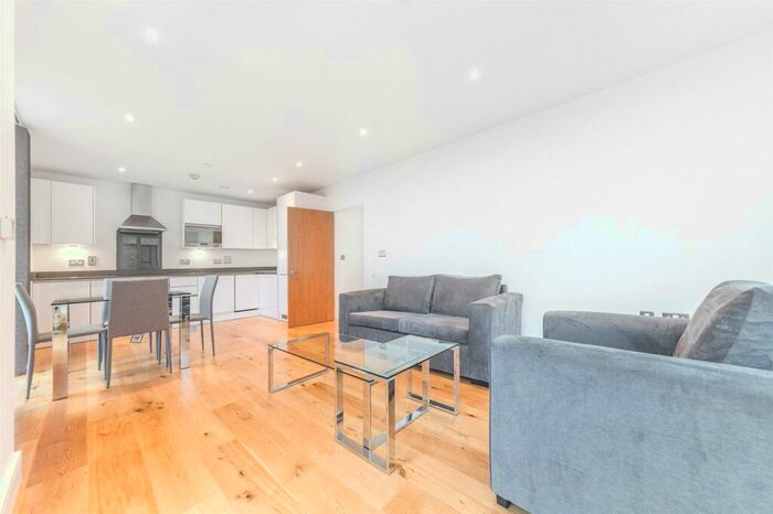 2 Bedroom Apartment To Rent In Thanet Tower, Caxton Street North, Canning Town, London, E16