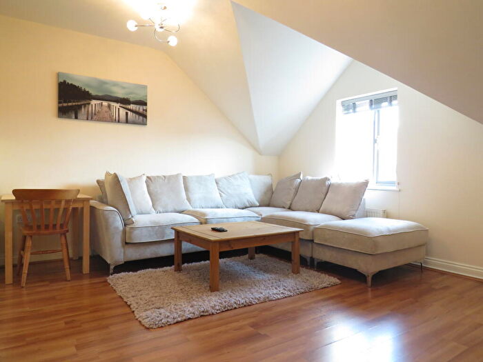2 Bedroom Apartment To Rent In Southville, Myrtle Court, BS3
