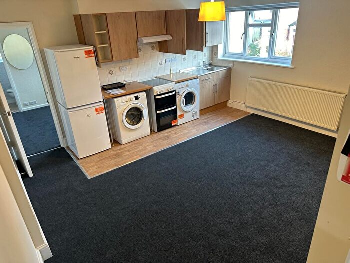 1 Bedroom Flat To Rent In Nevil Road, Bristol, BS7