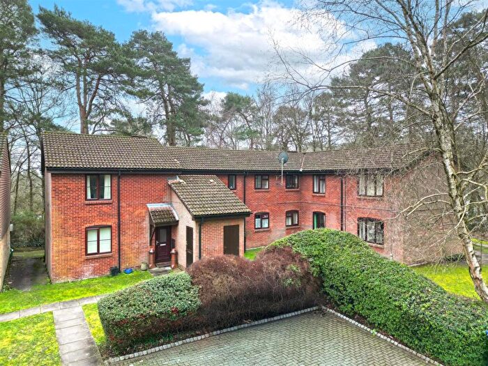 1 Bedroom Apartment To Rent In Habershon Drive, Camberley, GU16