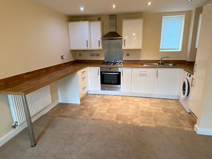 2 Bedroom Property To Rent In Derwent Drive, Doncaster, DN4