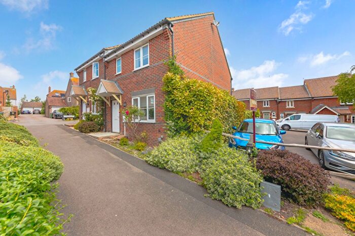 3 Bedroom Semi-Detached House For Sale In Craig Meadows, Ringmer, BN8