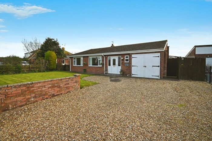 3 Bedroom Detached Bungalow For Sale In Station Road, Surfleet, Spalding, PE11
