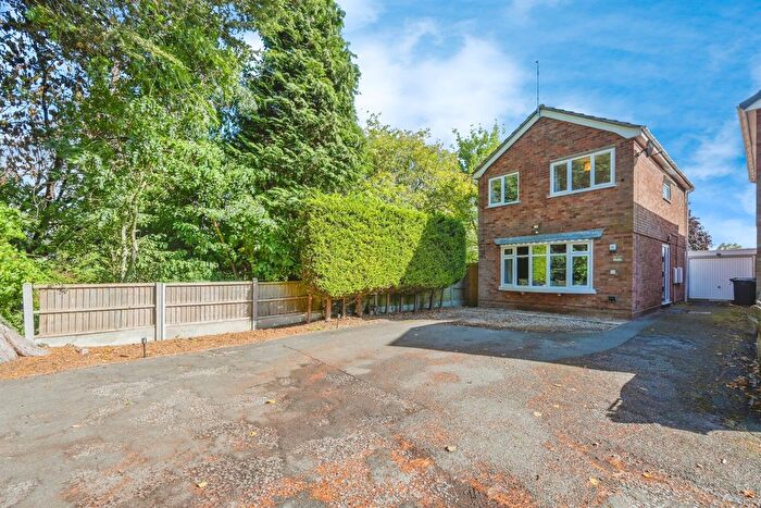 3 Bedroom Detached House For Sale In Greenacres Drive, Uttoxeter, ST14