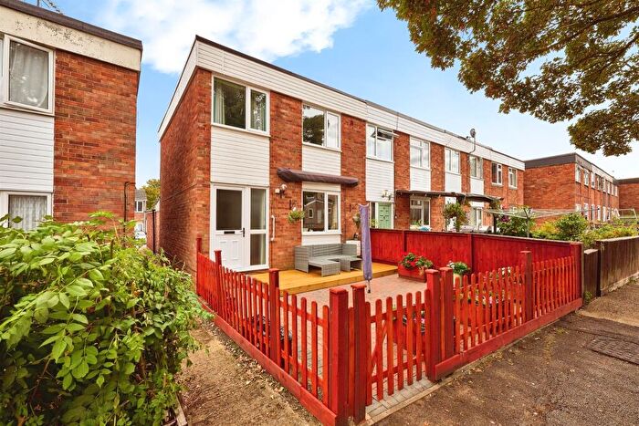 3 Bedroom End Of Terrace House For Sale In Othello Close, Hartford, Huntingdon, PE29