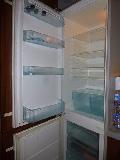 2 Bedroom Flat To Rent In Comet House, New Road, Harlington, UB3