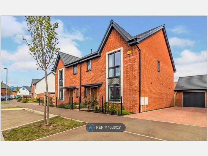 3 Bedroom Semi-Detached House To Rent In Elmswell Road, Glebe Farm, Milton Keynes, MK17