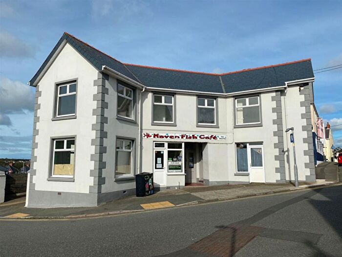 2 Bedroom Property For Sale In Nantucket Avenue, Milford Haven, SA73