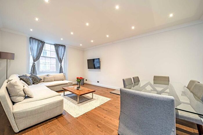2 Bedroom Flat For Sale In Porchester Road, Westbourne, W2