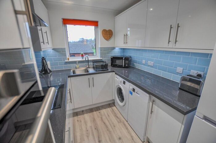 1 Bedroom Apartment For Sale In Allenview Road, Wimborne, BH21