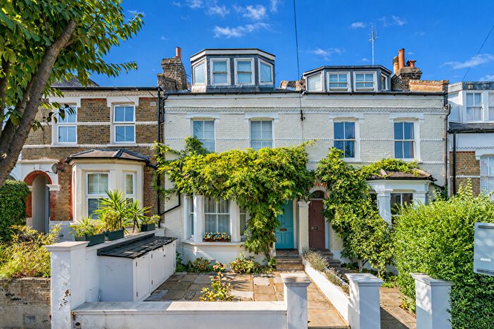 4 Bedroom Terraced House For Sale In Eland Road, London, SW11