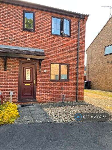 2 Bedroom Semi-Detached House To Rent In Wendover Mews, Bourne, PE10