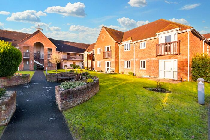 1 Bedroom Retirement Property For Sale In Adams Way, Alton, Hampshire, GU34