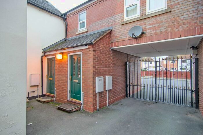 2 Bedroom Flat To Rent In Ashtree Road, Pelsall, Walsall WS3