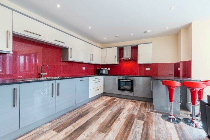 3 Bedroom Apartment To Rent In Ecco, S11