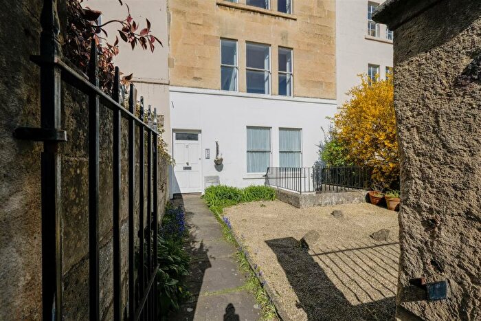 1 Bedroom Apartment To Rent In Lambridge Place, Bath, BA1
