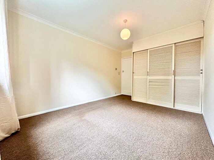 2 Bedroom Apartment To Rent In Tithe Court, Slough, SL3