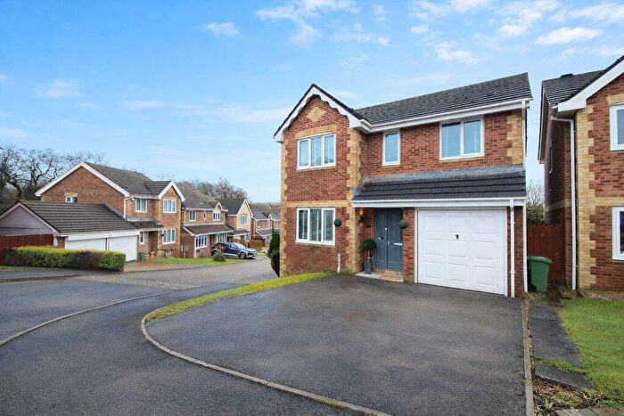 4 Bedroom Detached House For Sale In Willow Close, Beddau, Pontypridd, CF38
