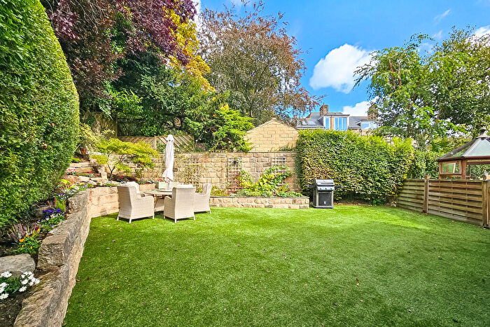 6 Bedroom Detached House For Sale In Brunswick Drive, Harrogate, HG1