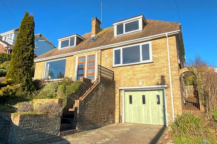 3 Bedroom Detached House For Sale In Old London Road, Hythe, CT21