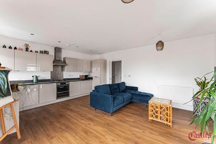 2 Bedroom Flat To Rent In Bellevalia Court, E5
