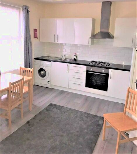 1 Bedroom Flat To Rent In High Street North, East Ham, E6