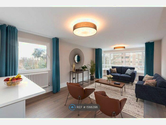 3 Bedroom Flat To Rent In The Drive, Hove, BN3