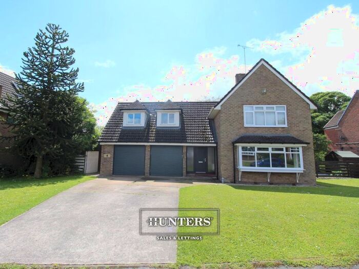 4 Bedroom Detached House To Rent In Beech Crescent, Darrington, WF8