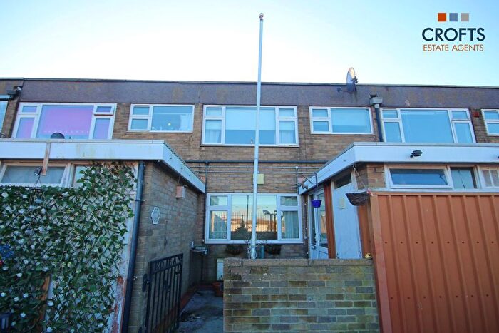 3 Bedroom Maisonette For Sale In Kennedy Way, Immingham, DN40