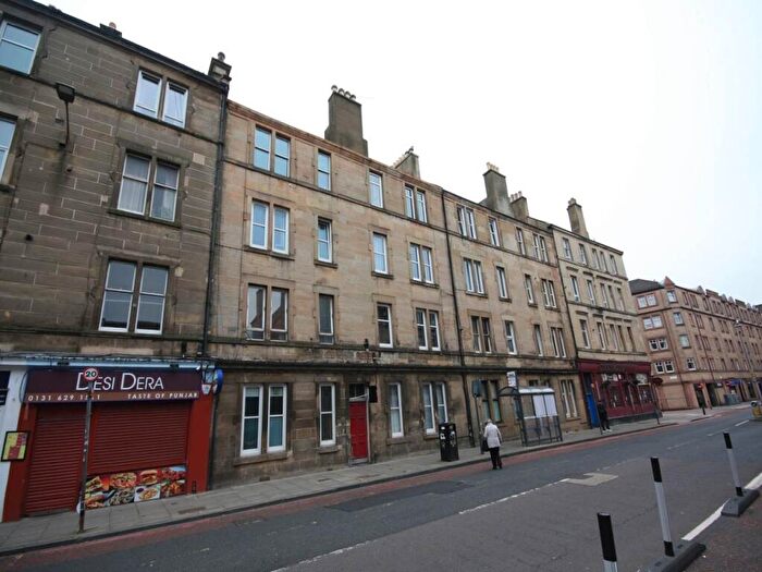 2 Bedroom Flat To Rent In Gorgie Road, Gorgie, Edinburgh, EH11