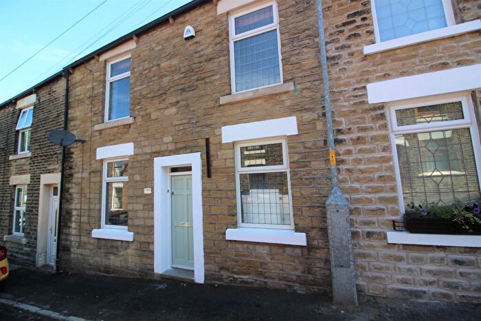 2 Bedroom Terraced House To Rent In Earl Street, Mossley, OL5