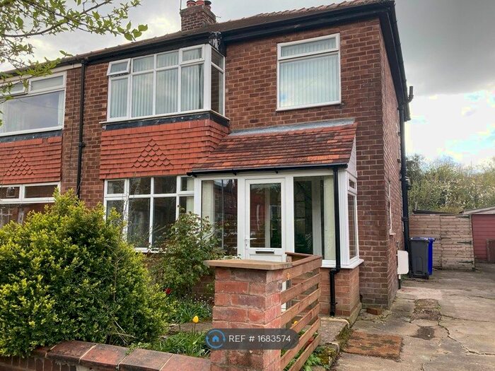 3 Bedroom Semi-Detached House To Rent In Whitehead Road, Manchester, M21