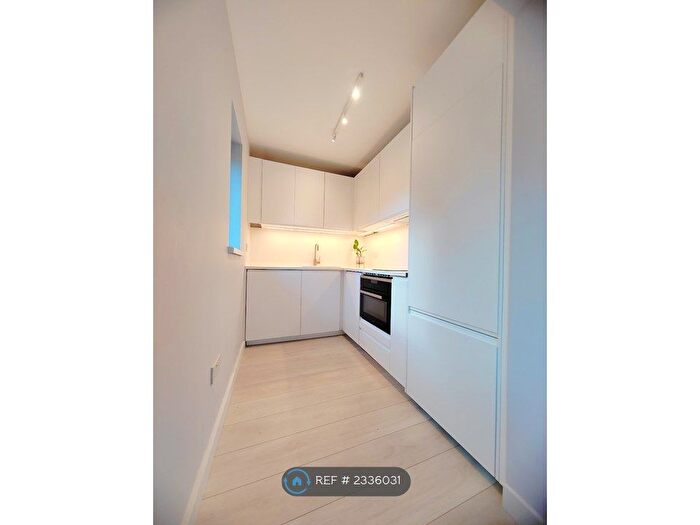 Studio To Rent In Gilman Road, Norwich, NR3