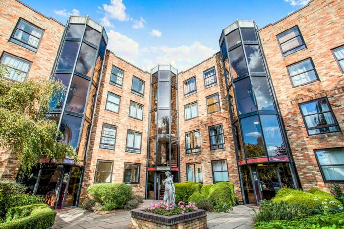 1 Bedroom Apartment To Rent In Midsummer Court, Manhattan Drive, Cambridge, CB4