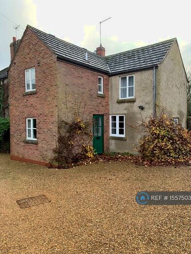 3 Bedroom Semi-Detached House To Rent In Lyndon Road, Oakham, LE15