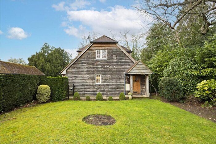 2 Bedroom Maisonette To Rent In Petworth Road, Chiddingfold, Godalming, Surrey, GU8