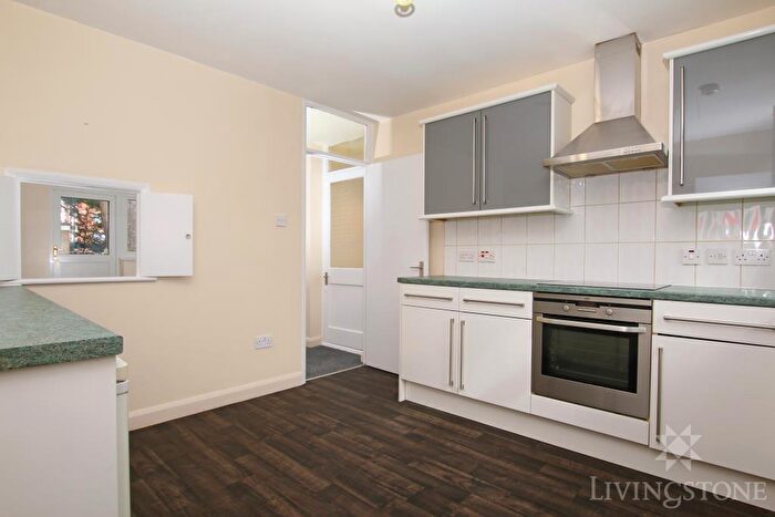 2 Bedroom Apartment To Rent In Lyndwood Court, Stoneygate, LE2