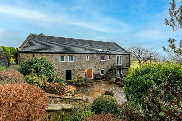 5 Bedroom Barn Conversion For Sale In West Morton, West Yorkshire, BD20