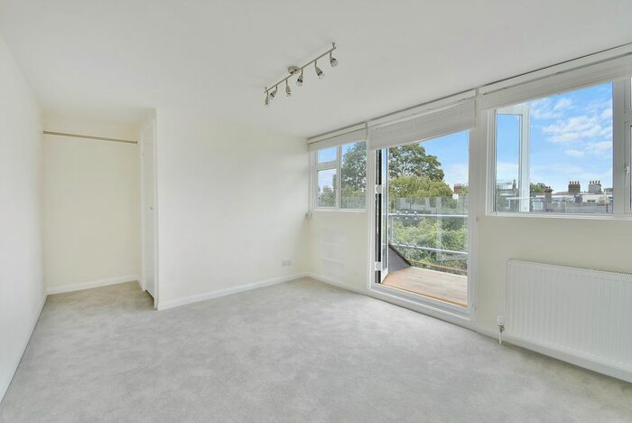 1 Bedroom Flat To Rent In Primrose Gardens, London, NW3