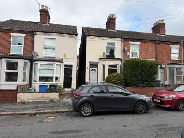 2 Bedroom End Of Terrace House For Sale In Beaconsfield Road, Norwich, Norfolk, NR3