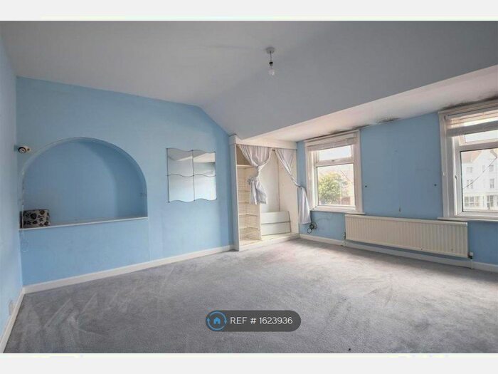 5 Bedroom Maisonette To Rent In Station Road, Bexhill-On-Sea, TN40