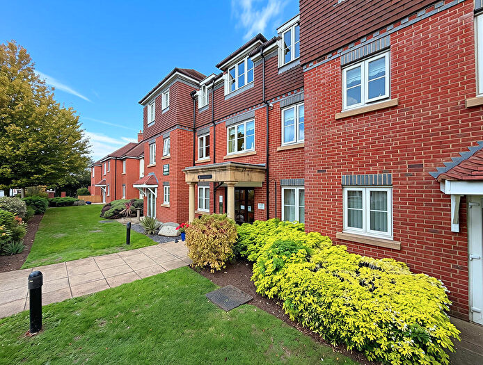 1 Bedroom Apartment For Sale In Union Road, Solihull, B90