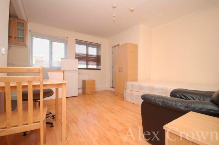 Studio To Rent In Ordnance Road, Enfield, EN3