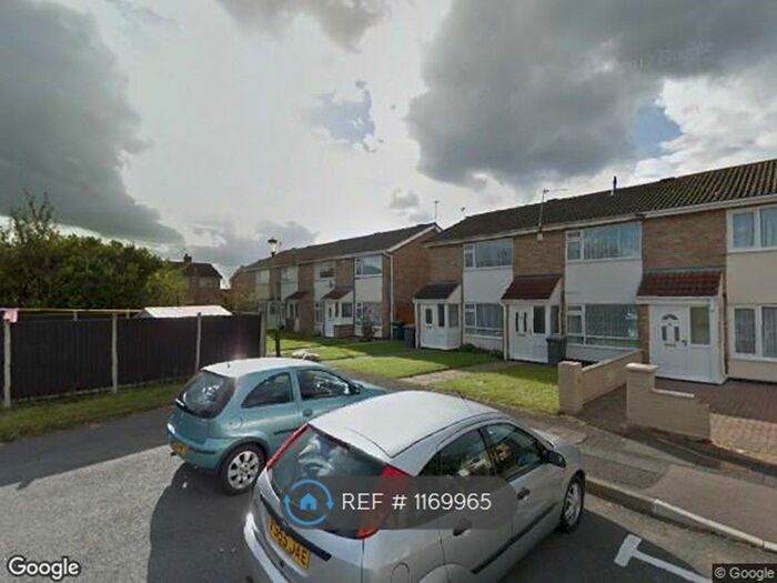 2 Bedroom Terraced House To Rent In Kincaple Road, Leicester, LE4