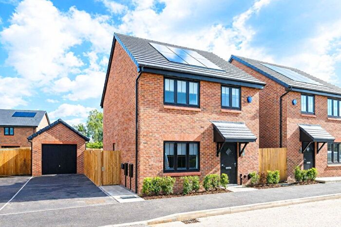 3 Bedroom Detached House To Rent In Croft, Warrington, Cheshire, WA3