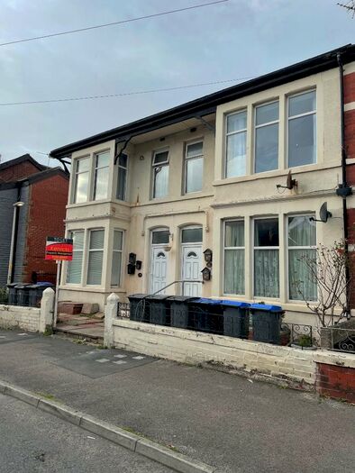 1 Bedroom Flat To Rent In Flat, , Saville Road, Blackpool, Lancashire, FY1
